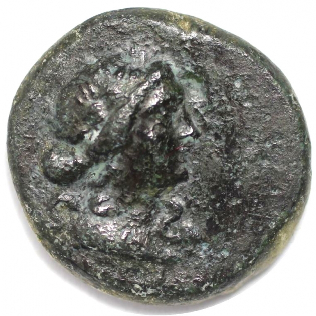 AE 200 - 133 v. Chr avers